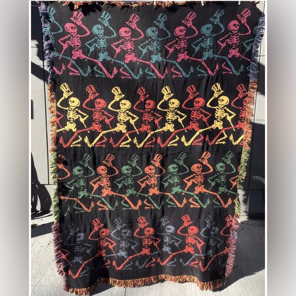 Vintage and Rare Grateful Dead collectible Woven blanket. 67”x48”.